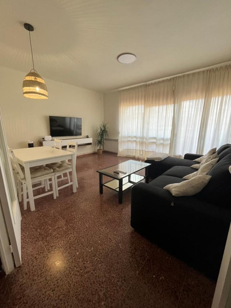 Encantador Apartamento En El Corazon De 特林普 外观 照片